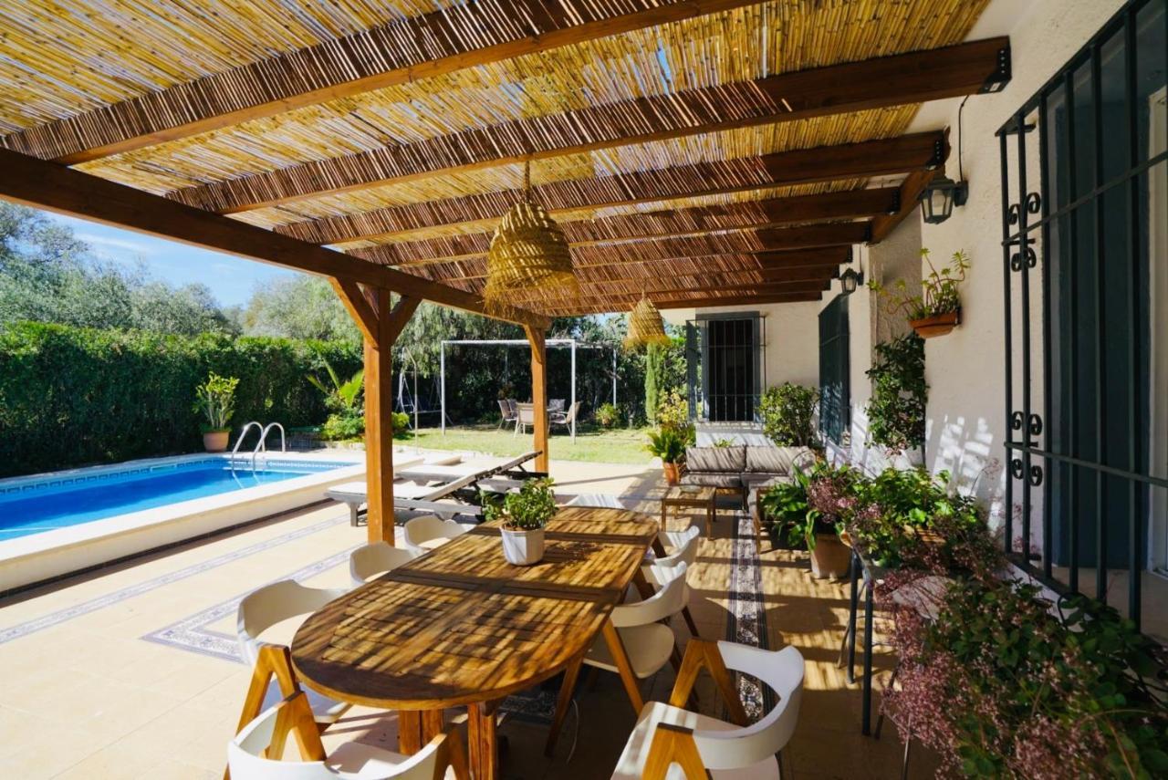 Villa Ferrer Sevilla Gines ภายนอก รูปภาพ