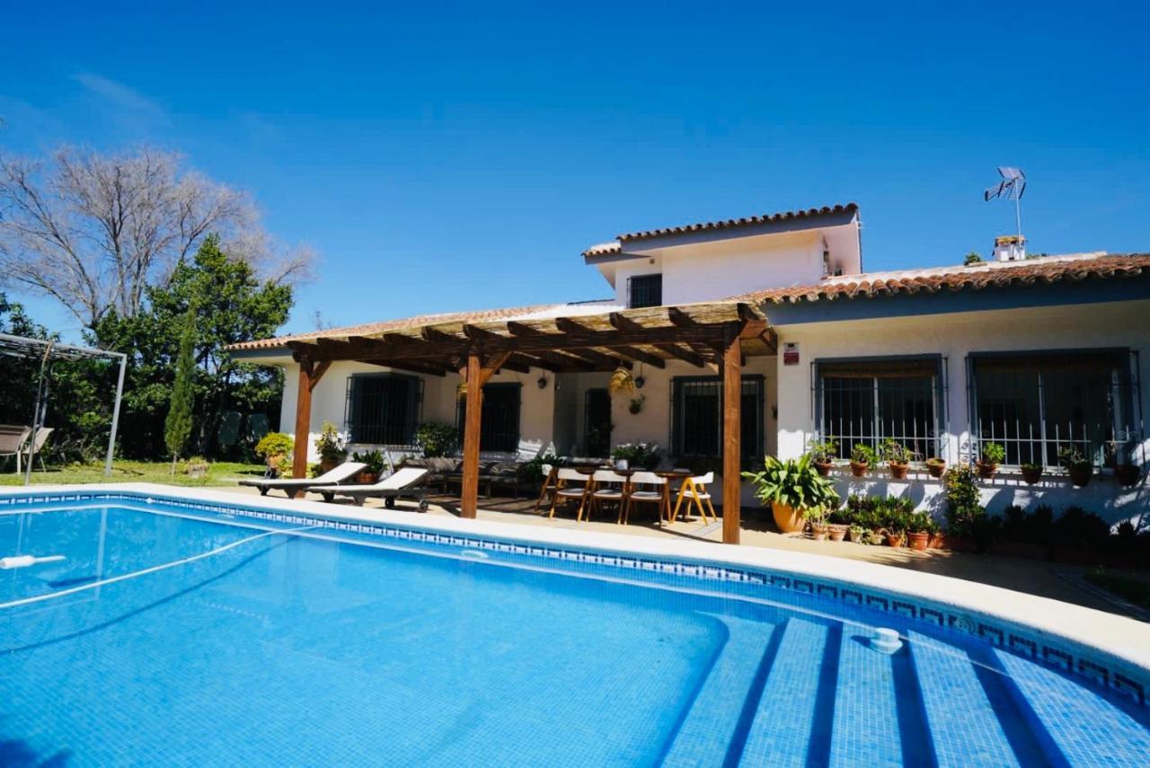 Villa Ferrer Sevilla Gines ภายนอก รูปภาพ